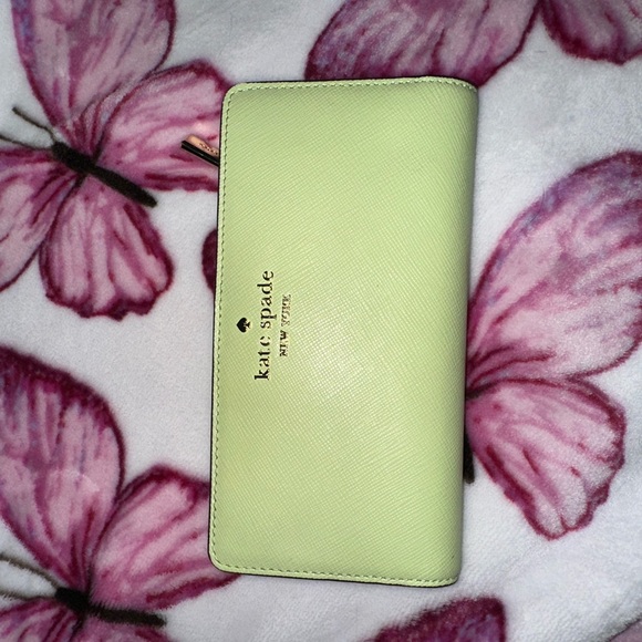 Kate Spade Light Green Wallet - Picture 1 of 3